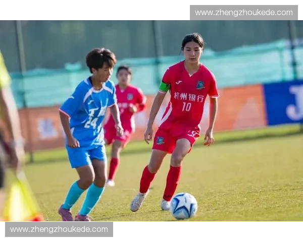 聚焦中国女子足球联赛发展与竞技水平提升新格局时代路径探索与前景 聚焦中国女子足球联赛发展与竞技水平提升新格局时代路径探索与前景